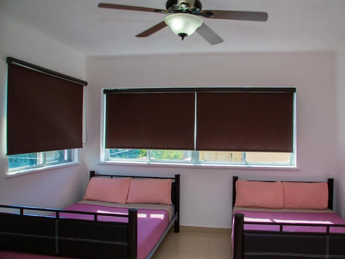 Lejlighed Hermosa Casa, En Renta Vacacional Con Piscina, A Tan Solo10 Minutos De La Playa, Cerca De Centros Comerciales, Restaurantes, Bares Y Supermercados Cancún