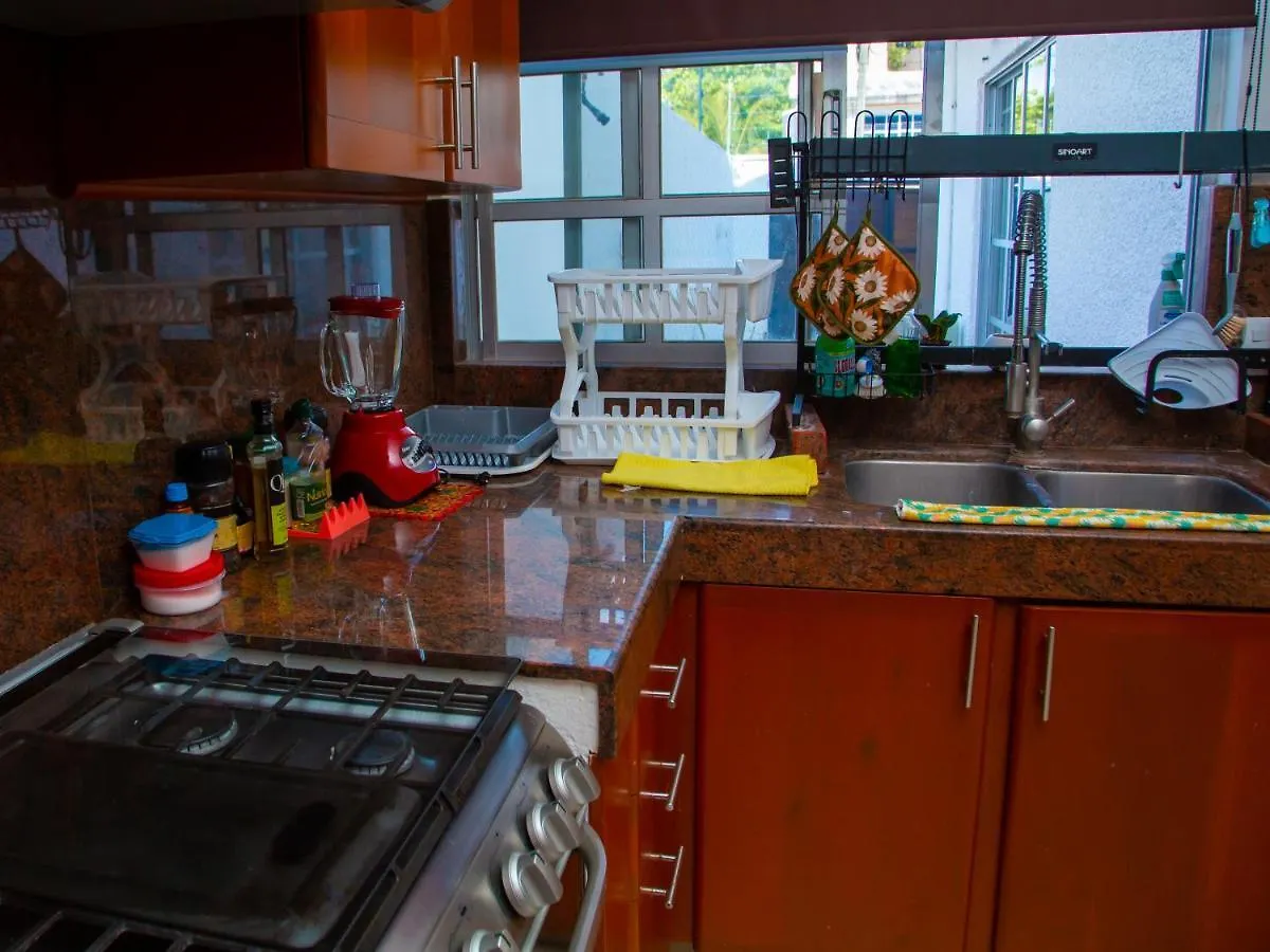 Hermosa Casa, En Renta Vacacional Con Piscina, A Tan Solo10 Minutos De La Playa, Cerca De Centros Comerciales, Restaurantes, Bares Y Supermercados Канкун 0*,  Мексика