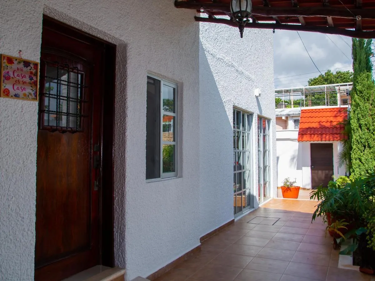 Апартаменты Hermosa Casa, En Renta Vacacional Con Piscina, A Tan Solo10 Minutos De La Playa, Cerca De Centros Comerciales, Restaurantes, Bares Y Supermercados Канкун