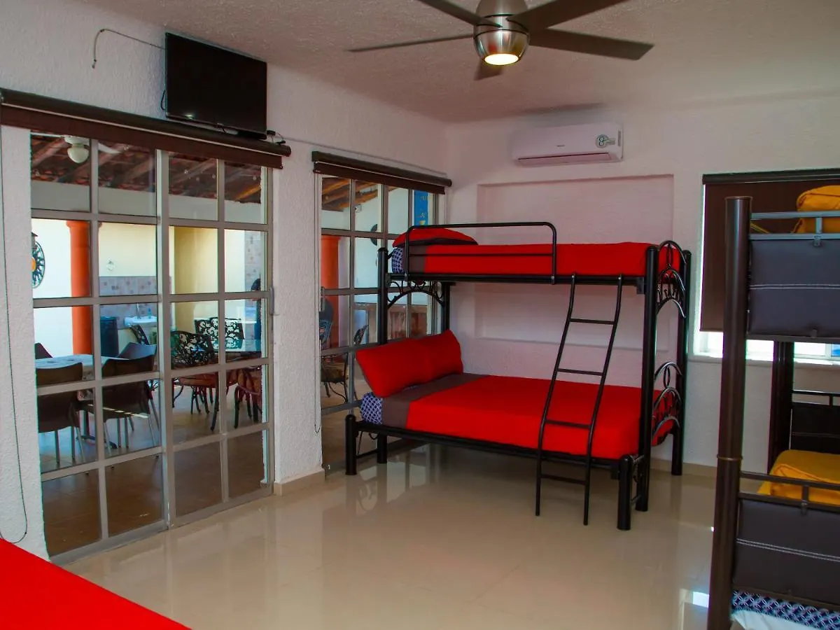 Апартаменты Hermosa Casa, En Renta Vacacional Con Piscina, A Tan Solo10 Minutos De La Playa, Cerca De Centros Comerciales, Restaurantes, Bares Y Supermercados Канкун Мексика
