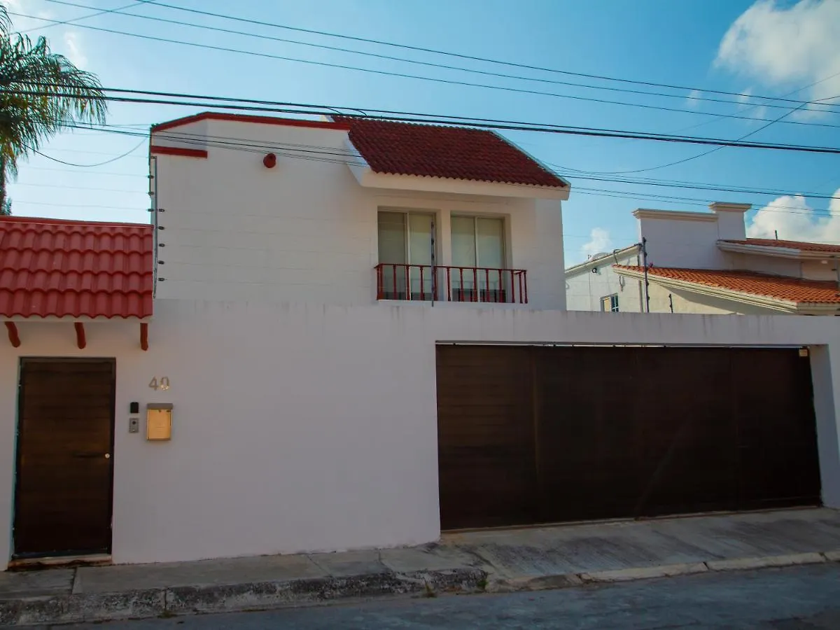 Апартаменты Hermosa Casa, En Renta Vacacional Con Piscina, A Tan Solo10 Minutos De La Playa, Cerca De Centros Comerciales, Restaurantes, Bares Y Supermercados Канкун